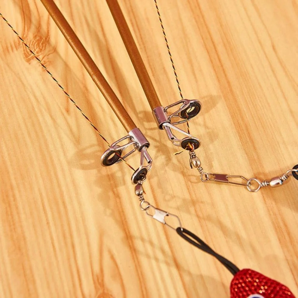 Interactive Cat Feather Wand Toy with Fish-Shaped Teaser, Telescopic Fishing Rod Design, Random Color